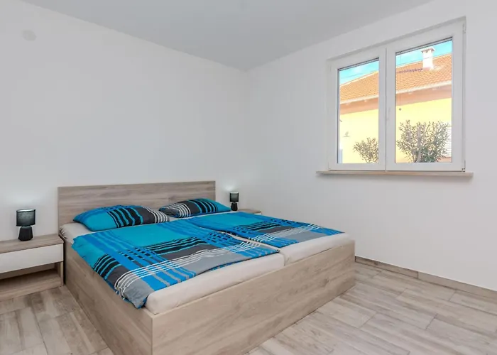 Ferien Haus Loncar By Interhome Feriehus