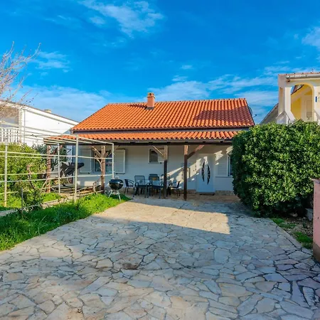 Ferien Haus Loncar By Interhome
