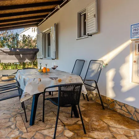 Ferien Haus Loncar By Interhome